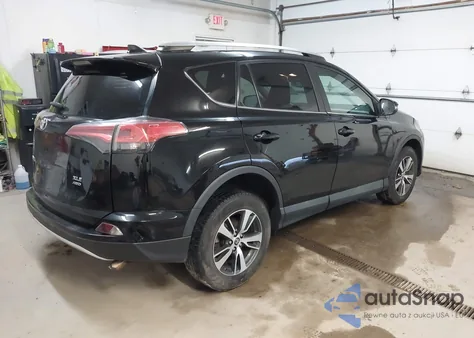 2018 Toyota Rav4 Xle z USA, uszkodzony, nr VIN 2T3RFREV4JW791838